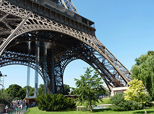 la main qui tient la vie