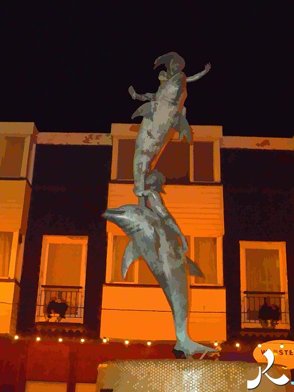 dauphins en statue