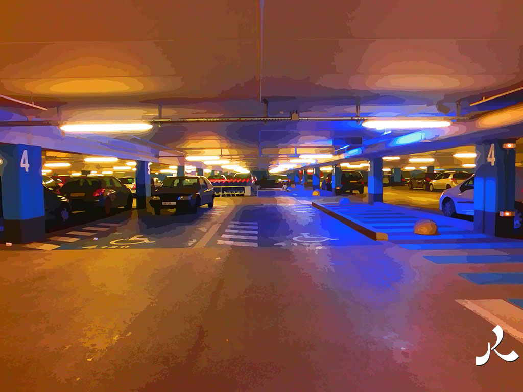 dans le parking bleu